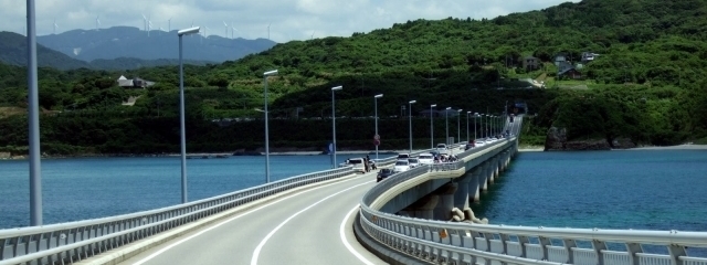海上の橋
