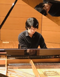 講師 石戸弘希