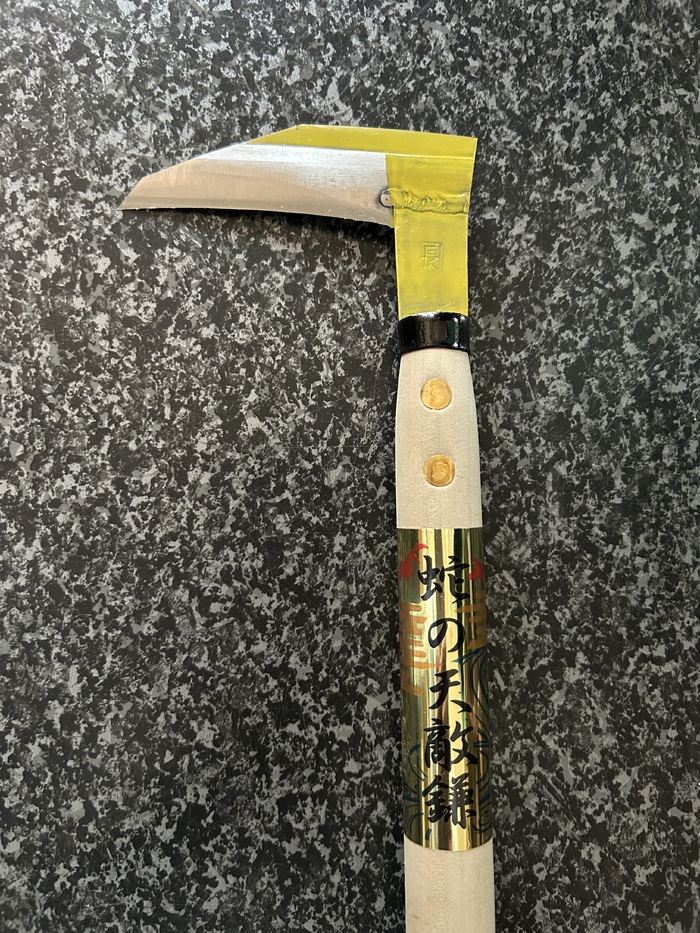 蛇の天敵鎌 Snake-Killer Sickle - 手引き鋸職人のホームページ