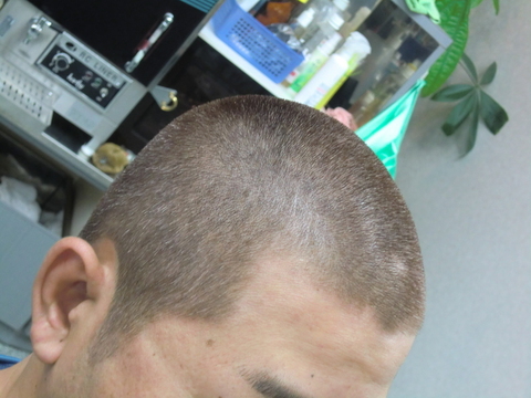 薄毛でもカットで劇的に変わる 岐阜山県市の理容室ヘアーサロンさつま 薄毛が目立たないヘアスタイル