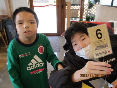 img_20221107-024747.jpg